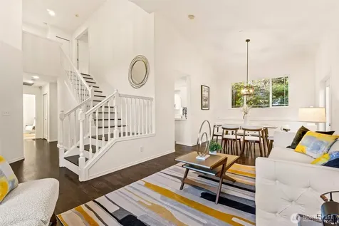 18121 129th Place NE Bothell WA 98011