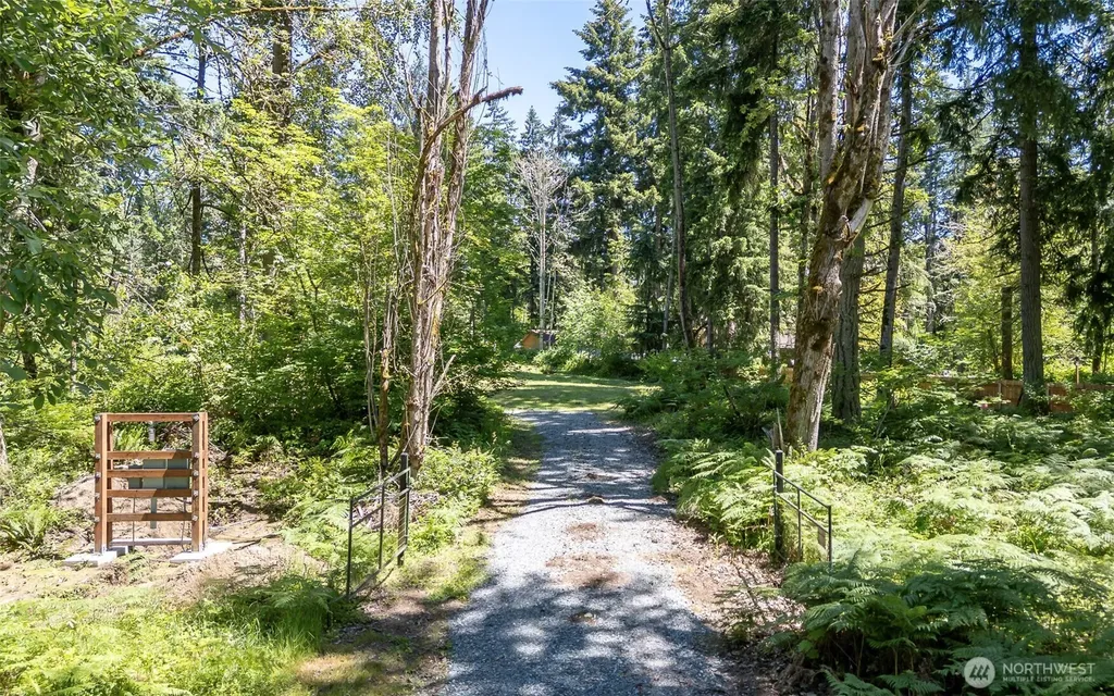 25921 82nd Avenue E Graham WA 98338