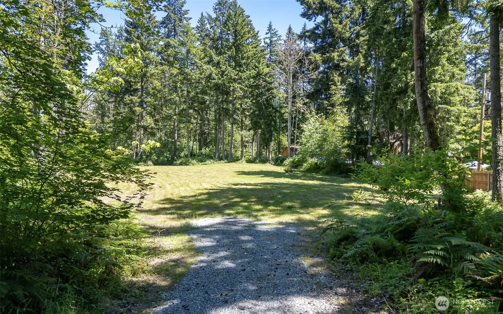 25921 82nd Avenue E Graham WA 98338