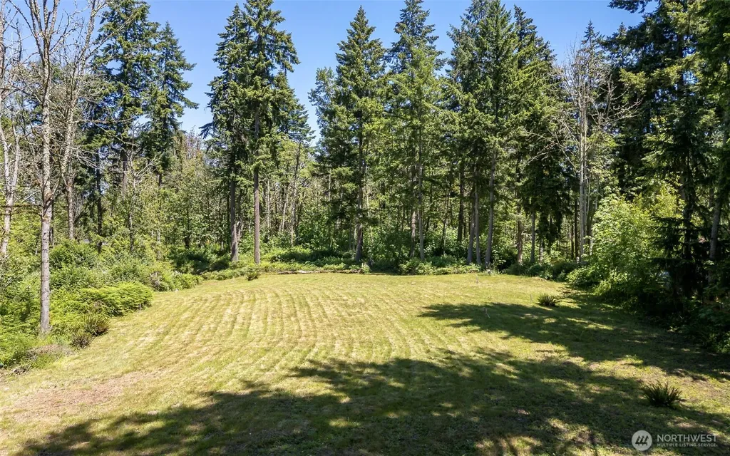 25921 82nd Avenue E Graham WA 98338