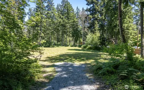 25921 82nd Avenue E Graham WA 98338