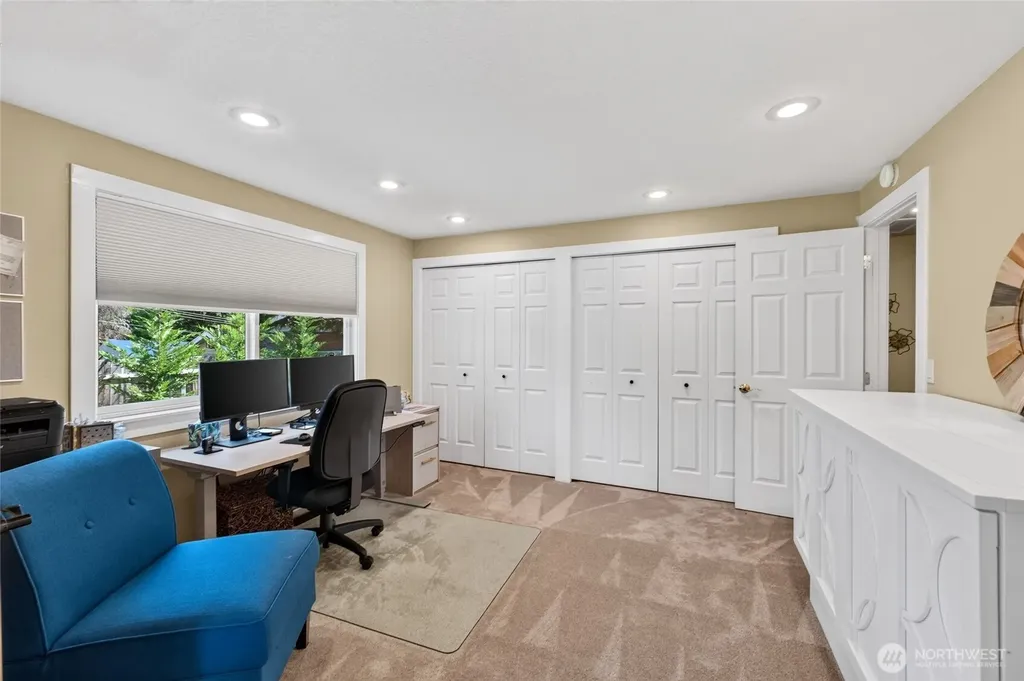 10104 SE 268th Street Kent WA 98030