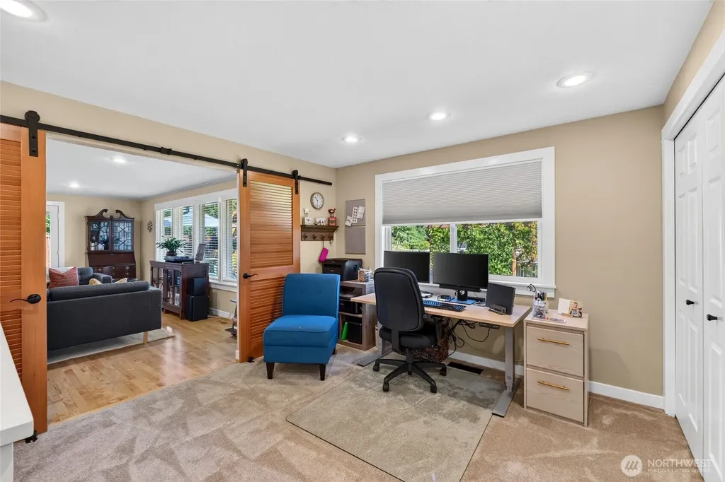 10104 SE 268th Street Kent WA 98030