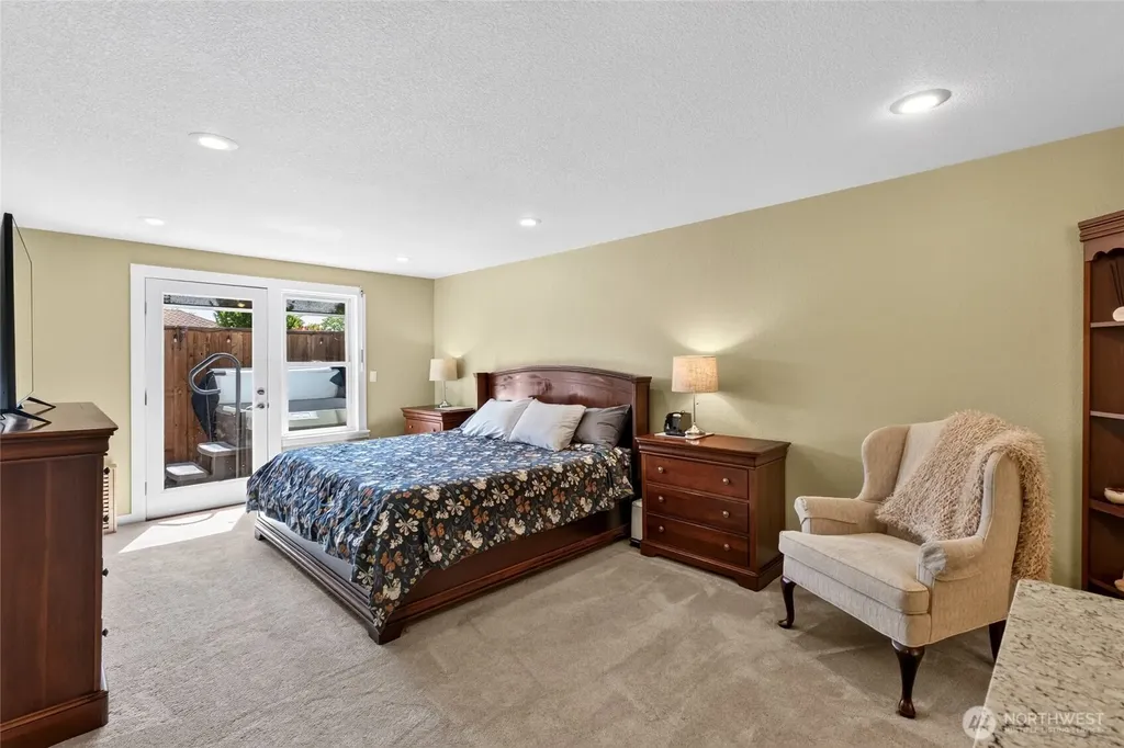 10104 SE 268th Street Kent WA 98030