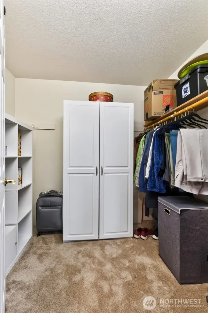 10104 SE 268th Street Kent WA 98030