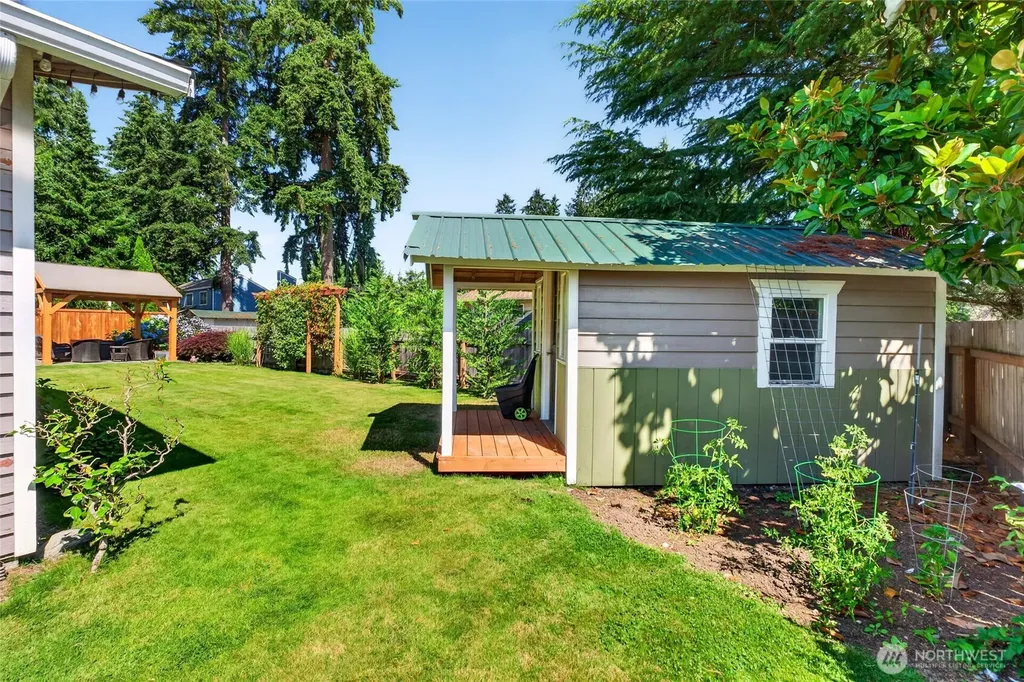 10104 SE 268th Street Kent WA 98030