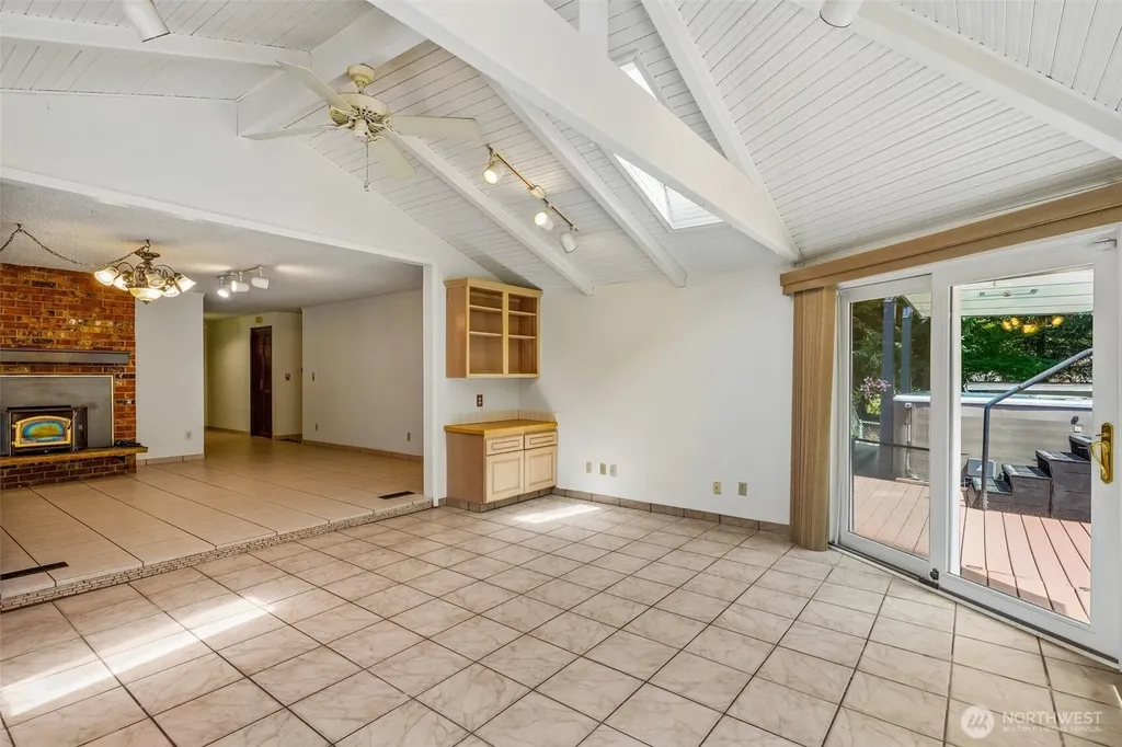 884 Kamus Place Fox Island WA 98333