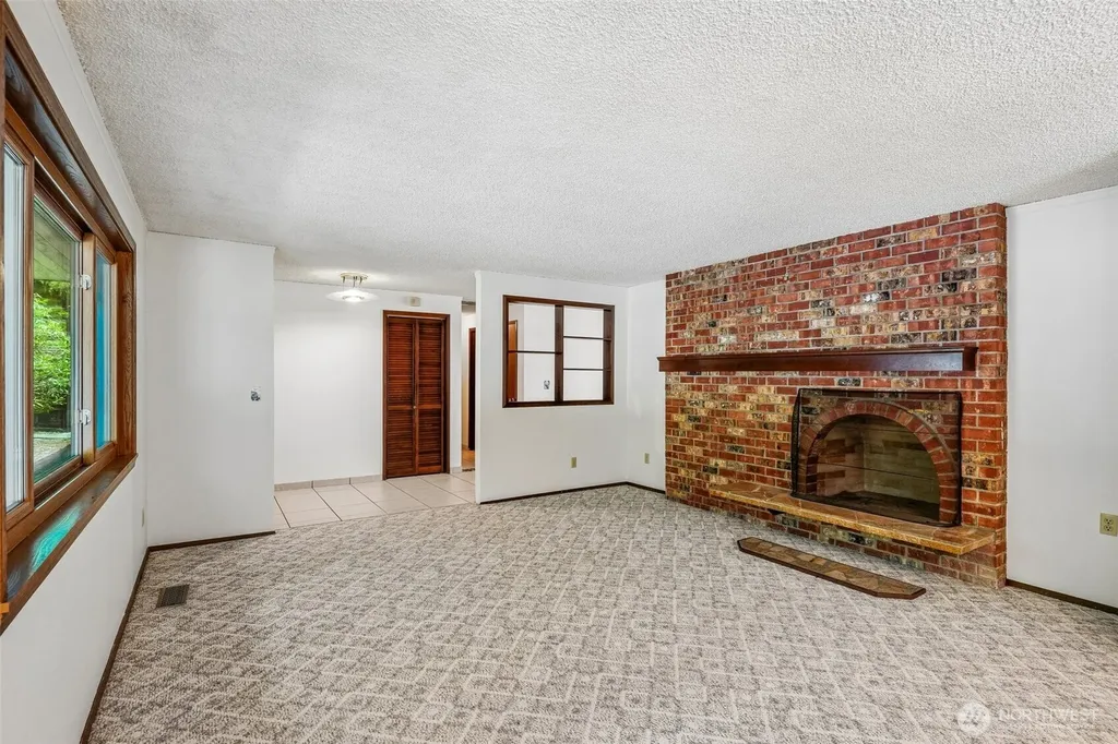 884 Kamus Place Fox Island WA 98333