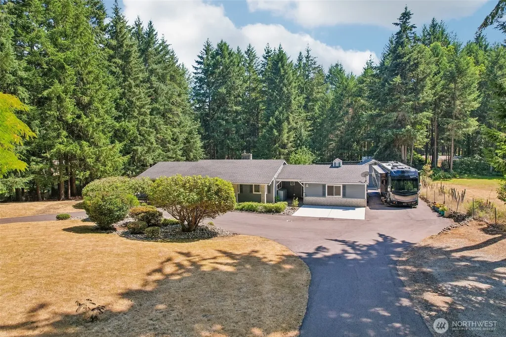 884 Kamus Place Fox Island WA 98333