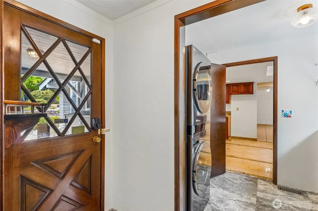 884 Kamus Place Fox Island WA 98333