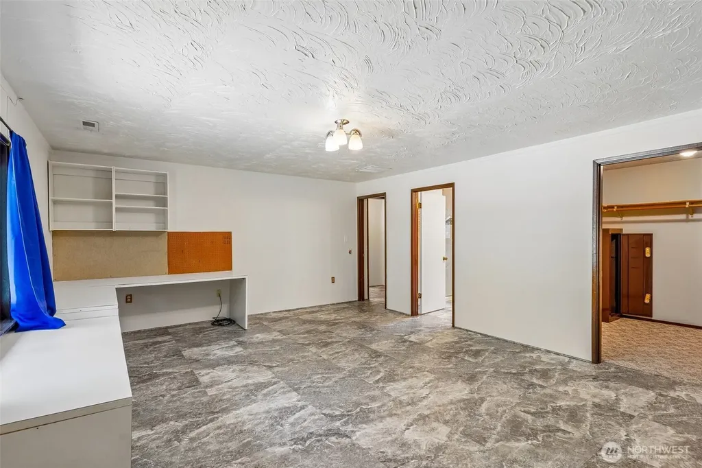 884 Kamus Place Fox Island WA 98333
