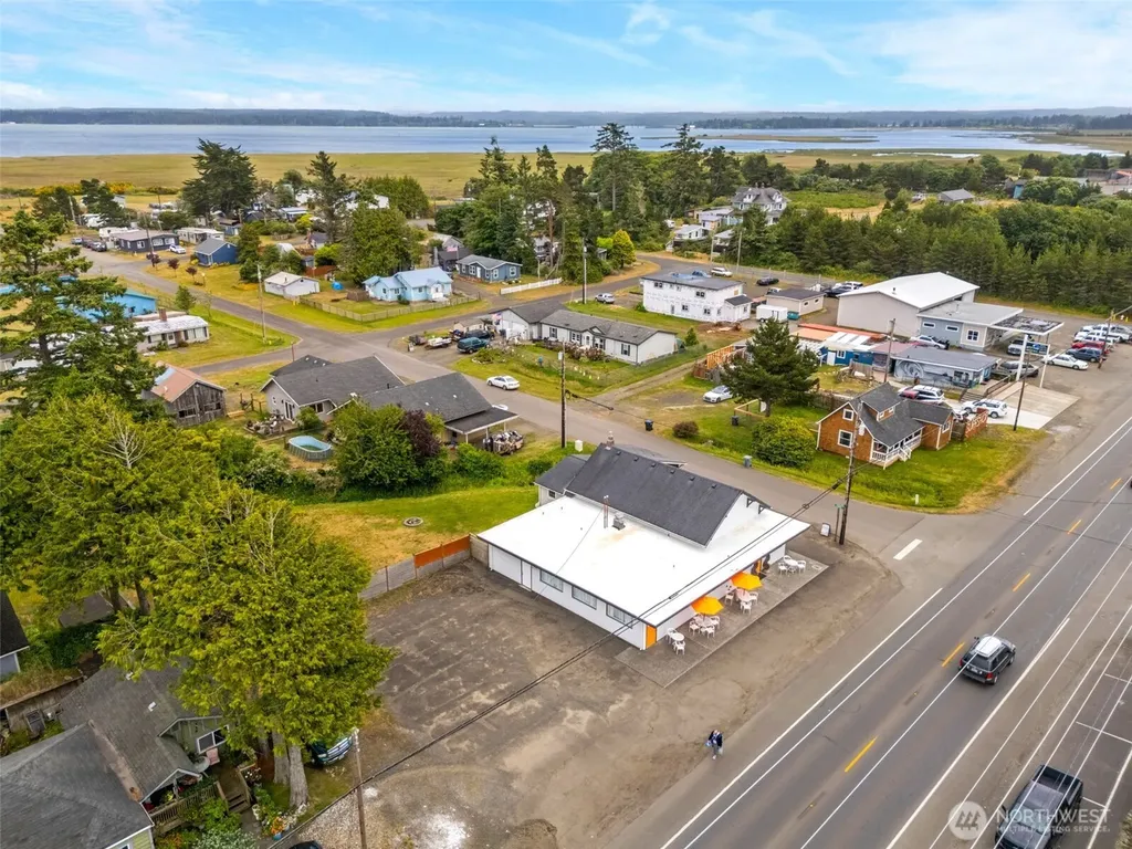 402 N Montesano Street Westport WA 98595