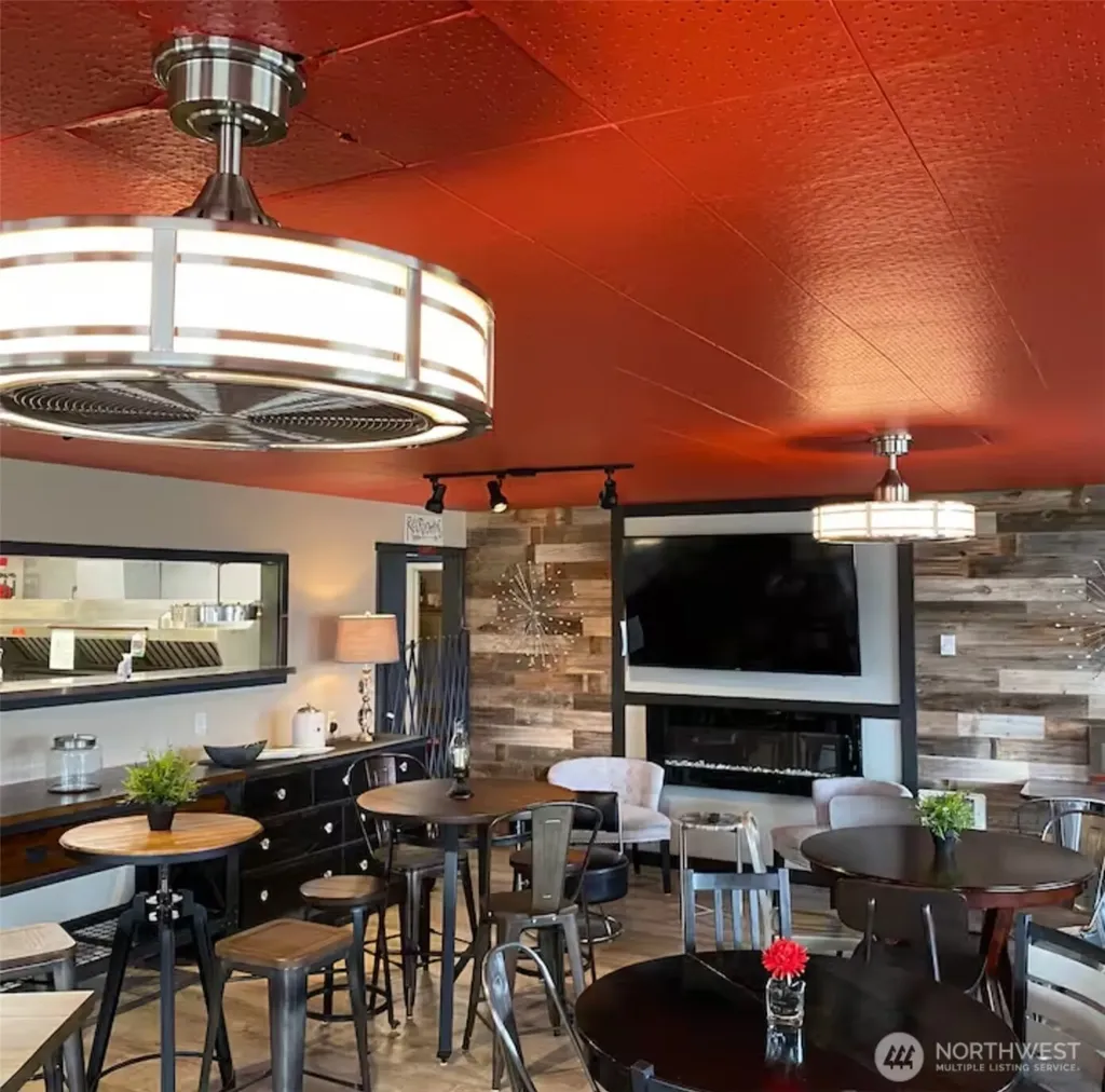 402 N Montesano Street Westport WA 98595