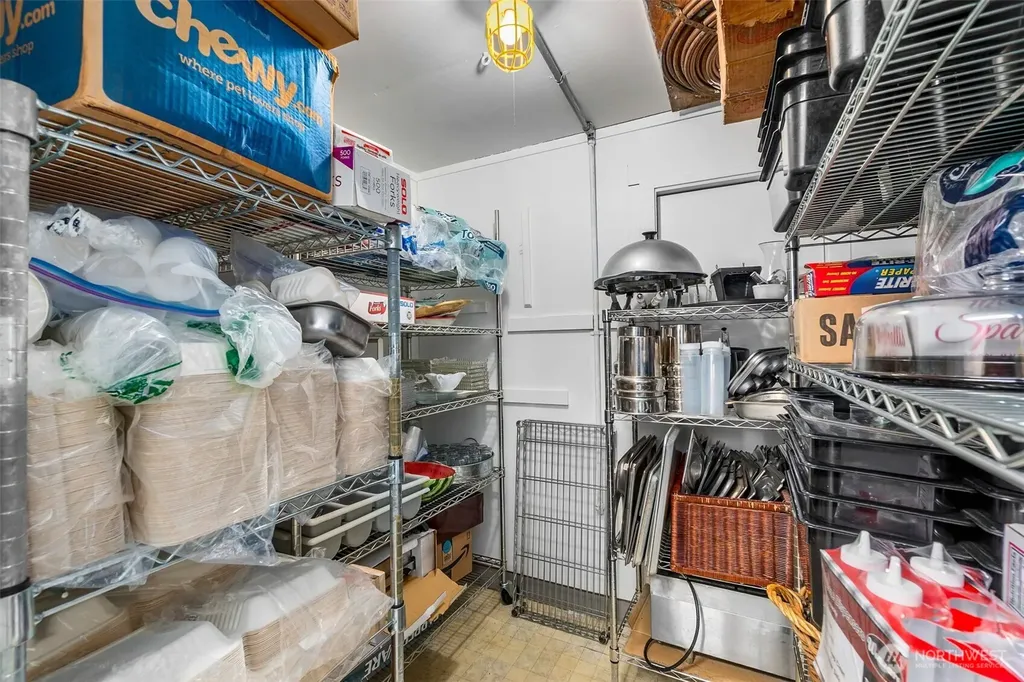 402 N Montesano Street Westport WA 98595