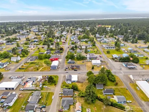 402 N Montesano Street Westport WA 98595