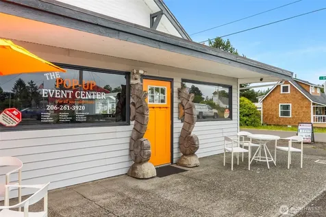 402 N Montesano Street Westport WA 98595