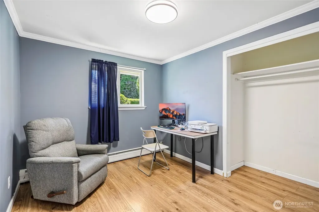 4718 S Victor Street Seattle WA 98178