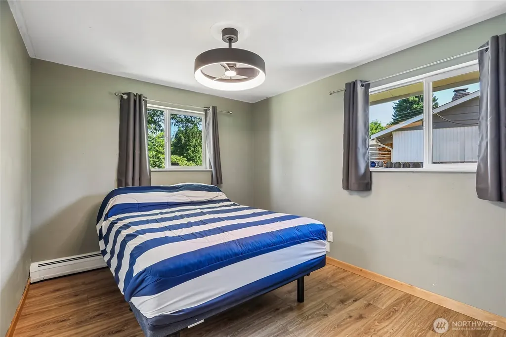 4718 S Victor Street Seattle WA 98178