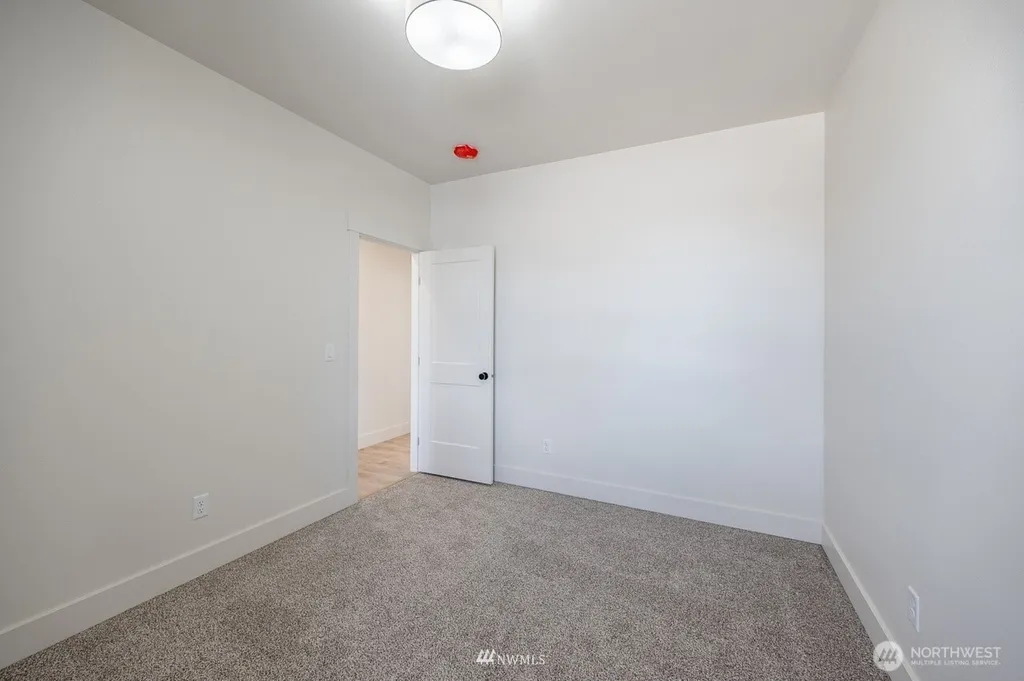 225 W Linden Avenue Moses Lake WA 98837