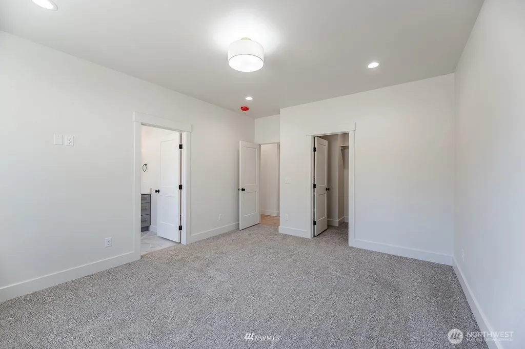 225 W Linden Avenue Moses Lake WA 98837