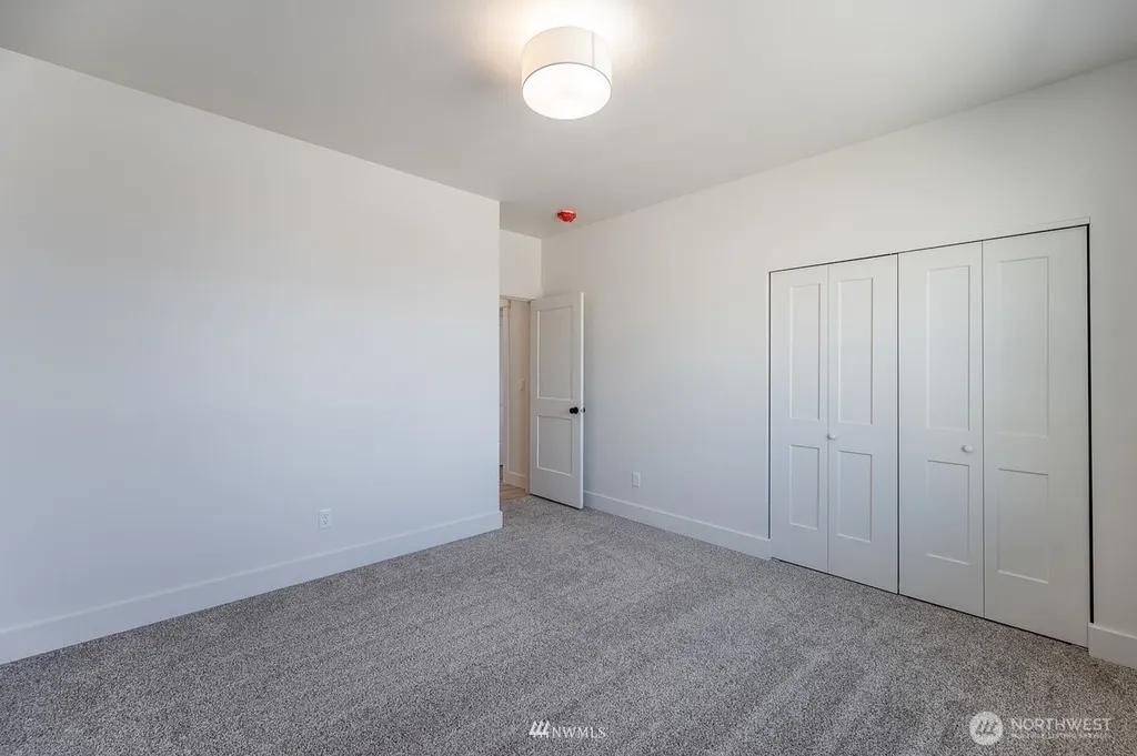 225 W Linden Avenue Moses Lake WA 98837