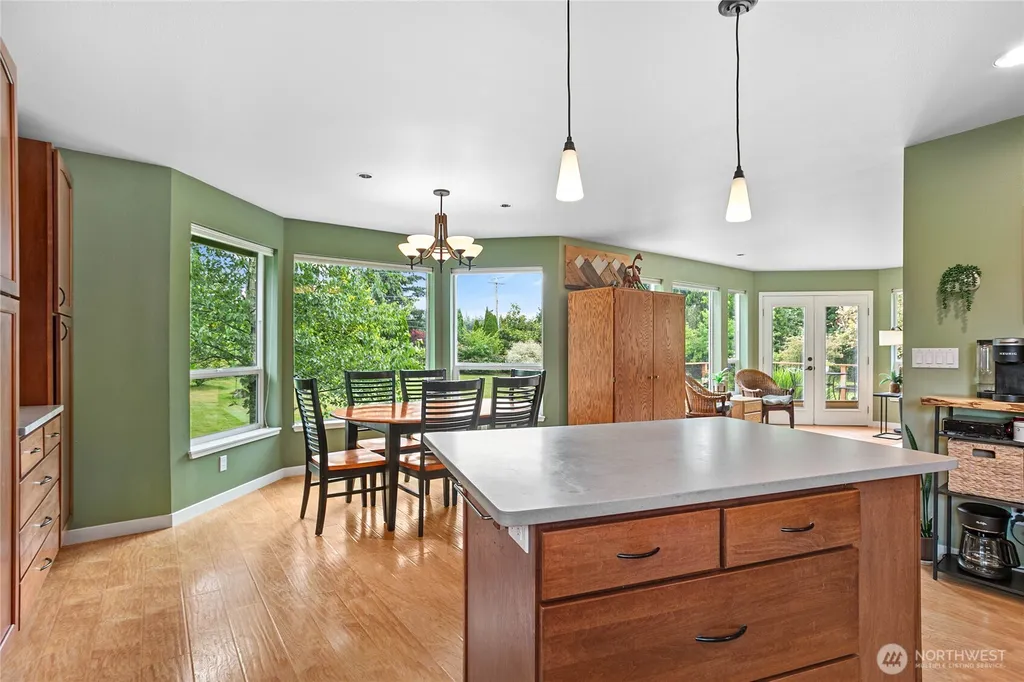 5977 Everson Goshen Road Bellingham WA 98226