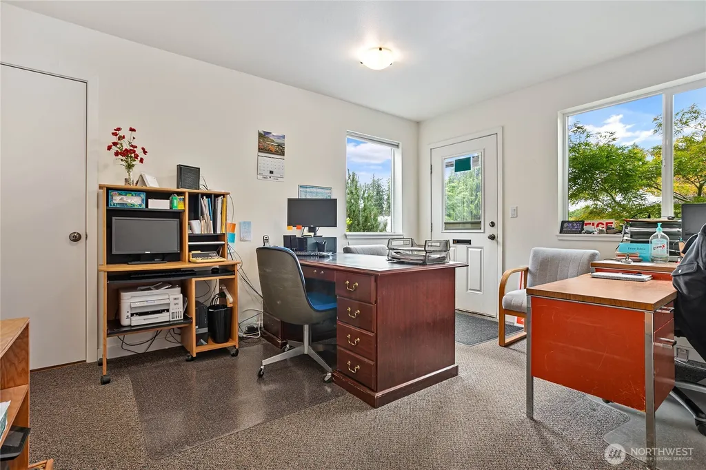 5977 Everson Goshen Road Bellingham WA 98226