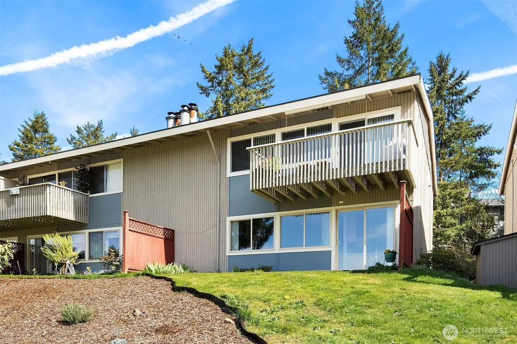 9623 248th Street Kent WA 98030
