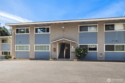 9623 248th Street Kent WA 98030