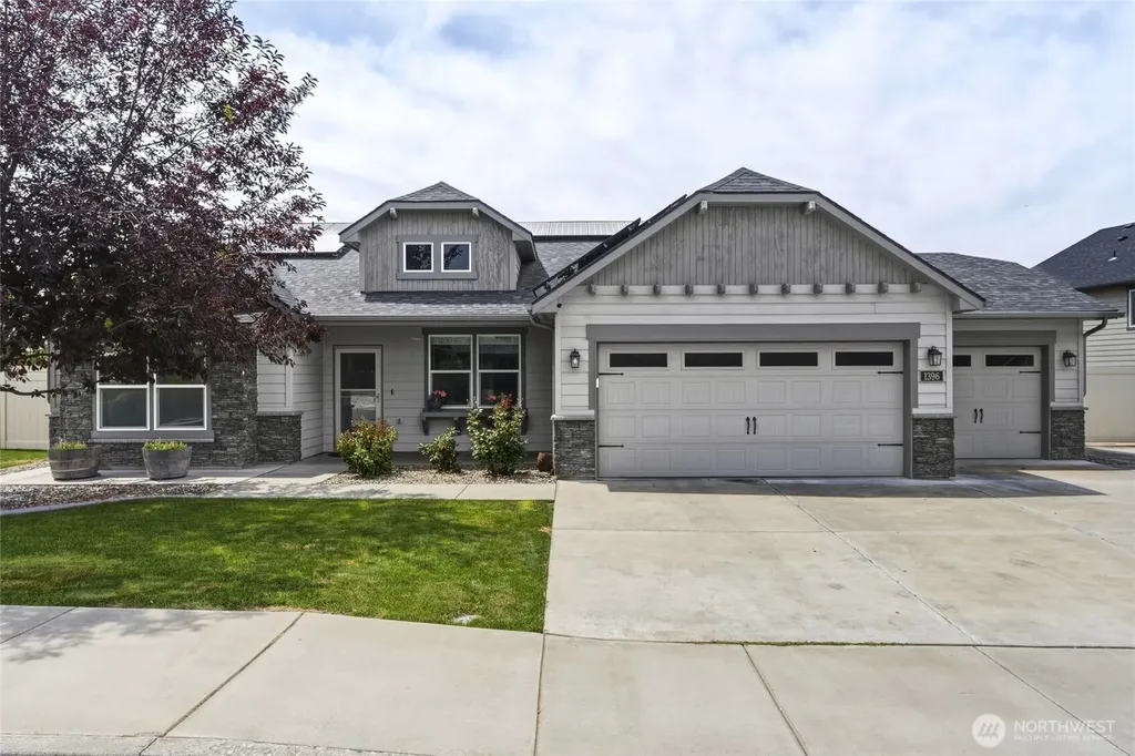 1396 Caprio Loop Walla Walla WA 99362