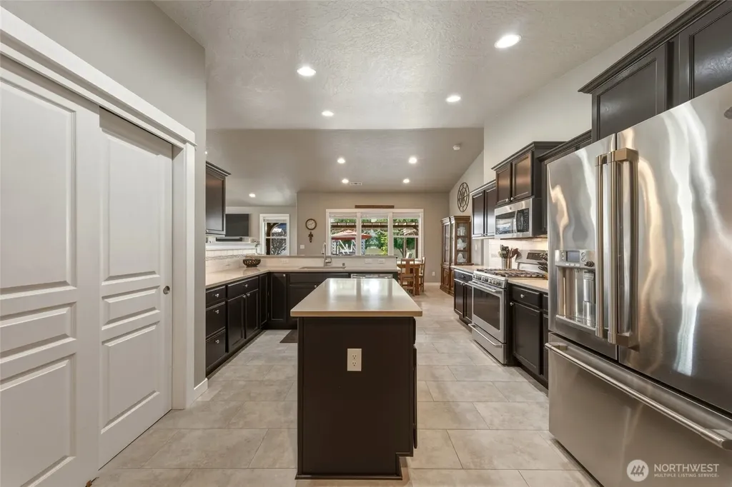 1396 Caprio Loop Walla Walla WA 99362