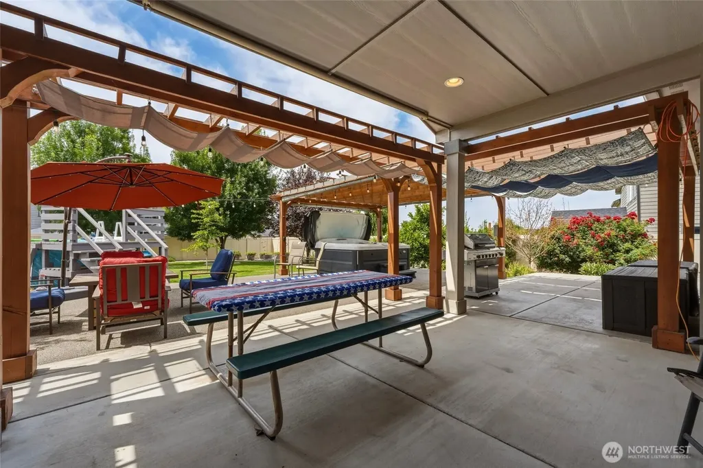1396 Caprio Loop Walla Walla WA 99362