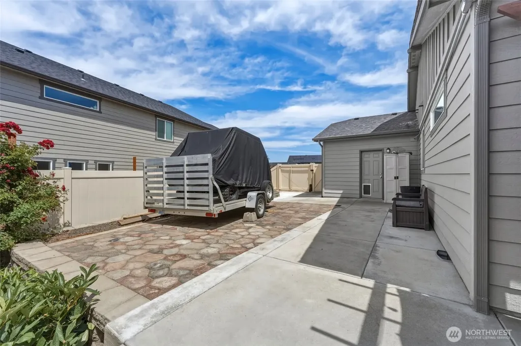 1396 Caprio Loop Walla Walla WA 99362