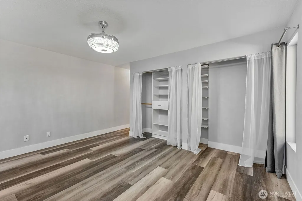 231 Resolute Lane Port Ludlow WA 98365
