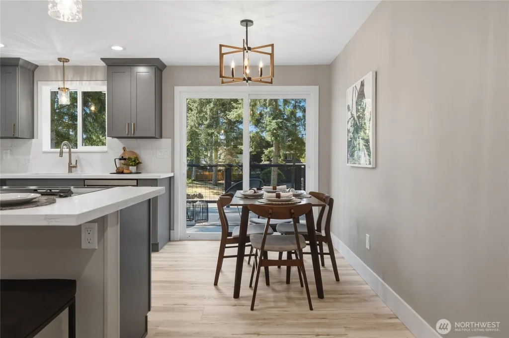 1602 Edgewood Drive NW Gig Harbor WA 98332