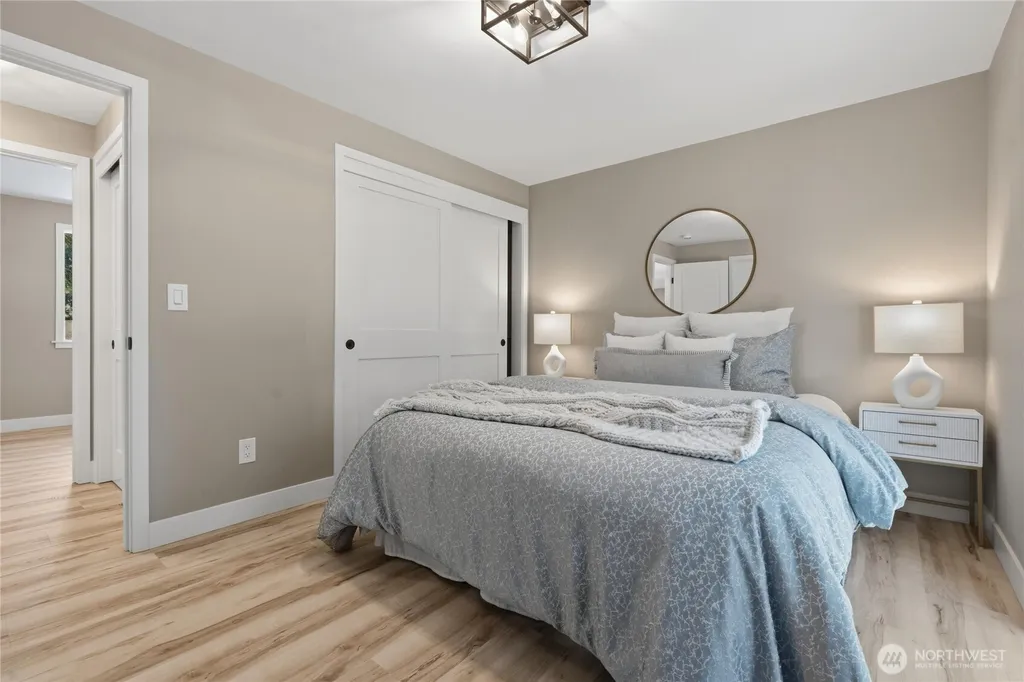 1602 Edgewood Drive NW Gig Harbor WA 98332