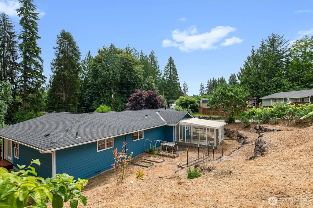 7675 Old Military Road NE Bremerton WA 98311