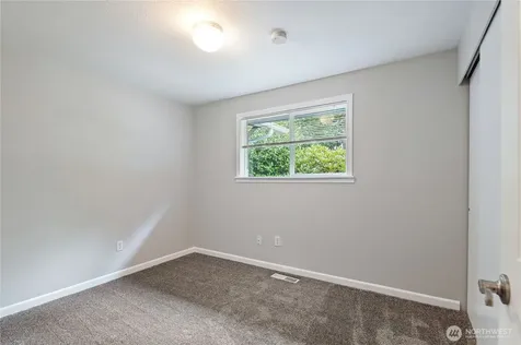 7675 Old Military Road NE Bremerton WA 98311