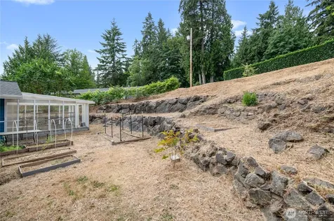 7675 Old Military Road NE Bremerton WA 98311