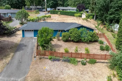 7675 Old Military Road NE Bremerton WA 98311