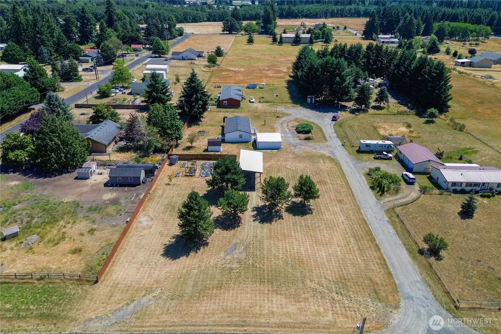 8619 180th Way SW Rochester WA 98257