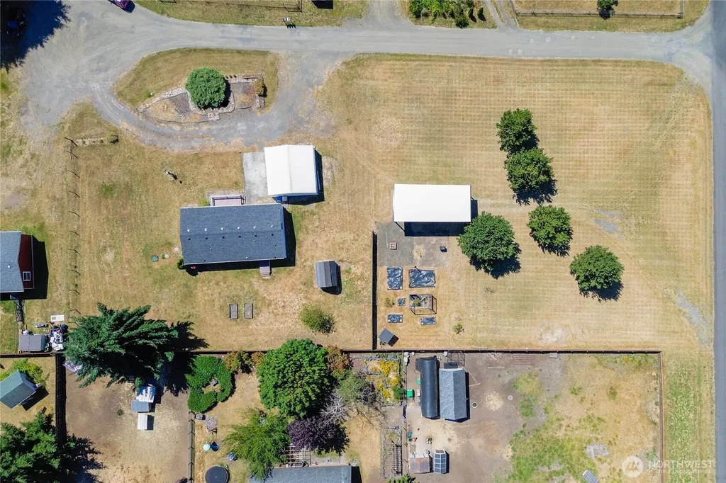 8619 180th Way SW Rochester WA 98257