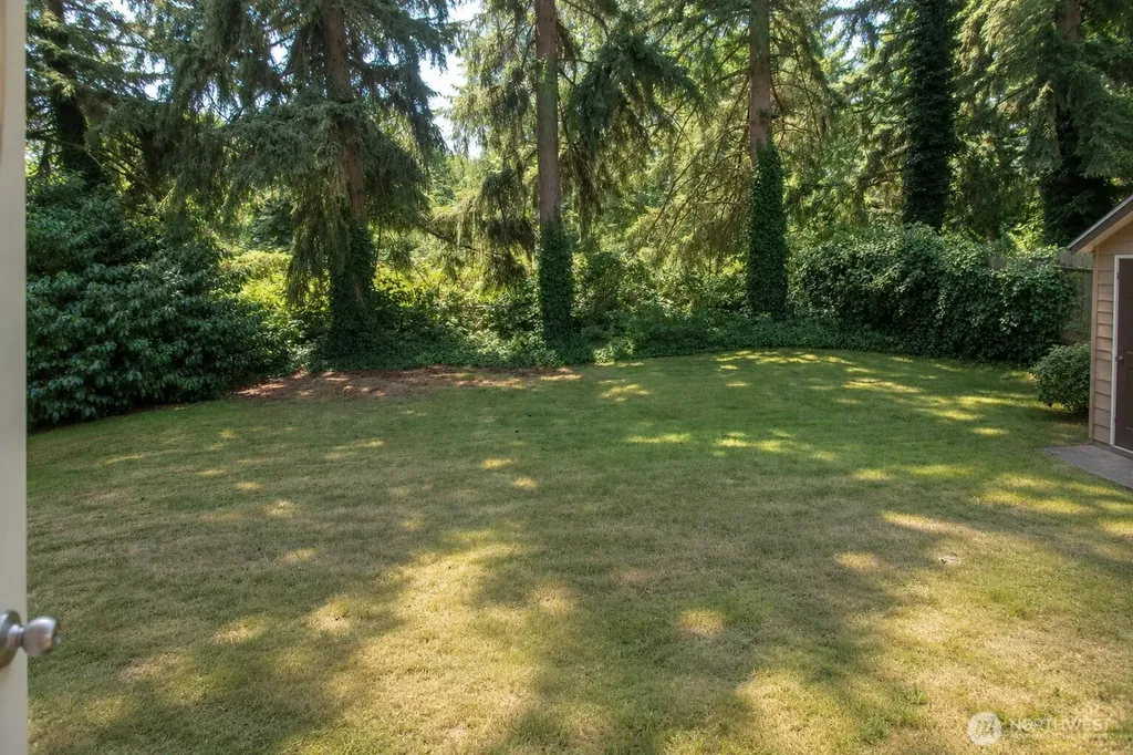 11209 NE 112th Street Kirkland WA 98033