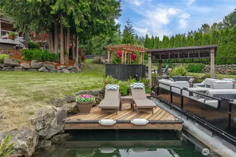 5129 W Tapps Drive E Lake Tapps WA 98391
