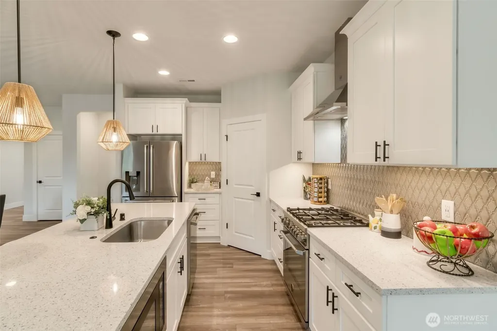 22425 285th Street Maple Valley WA 98038