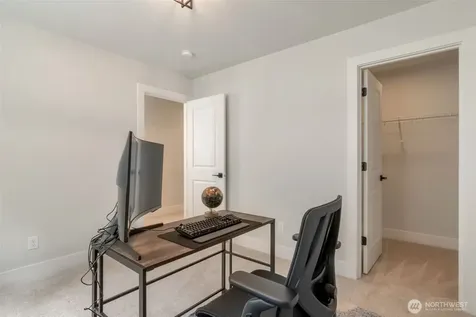22425 285th Street Maple Valley WA 98038