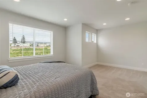 22425 285th Street Maple Valley WA 98038