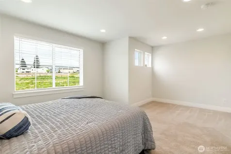22425 285th Street Maple Valley WA 98038