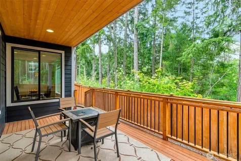 22425 285th Street Maple Valley WA 98038
