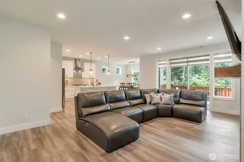 22425 285th Street Maple Valley WA 98038